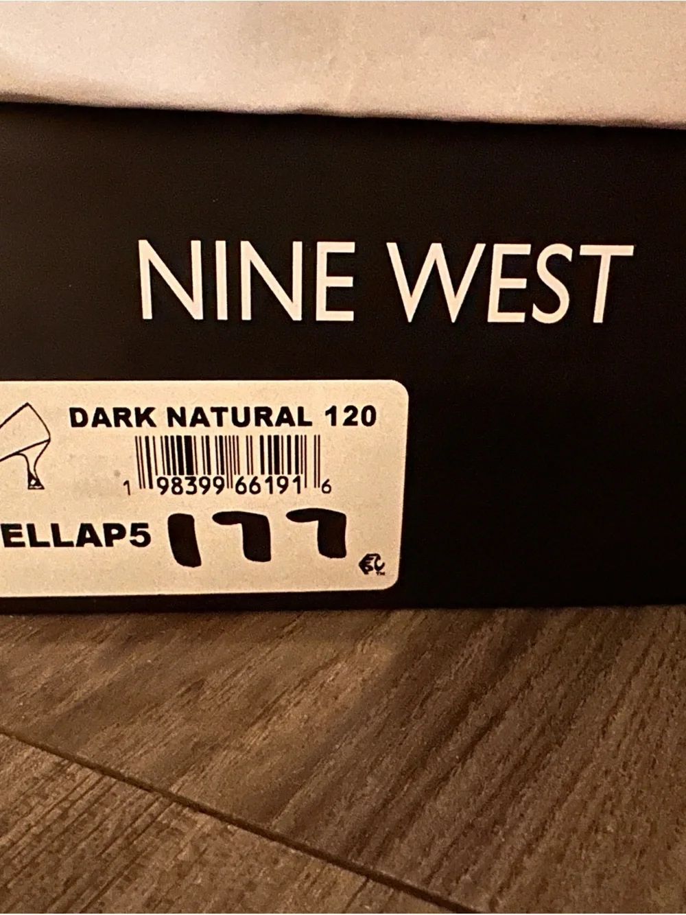 Nine West chic pointed